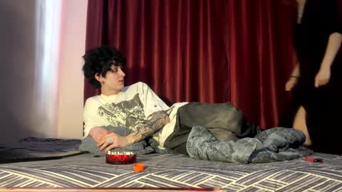 Elena and Nikolai online show from March 31, 9:31 am