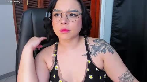 Dubraska Rubio online show from April 13, 2:57 am