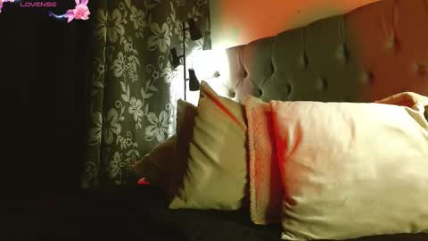   online show from November 15, 4:57 am