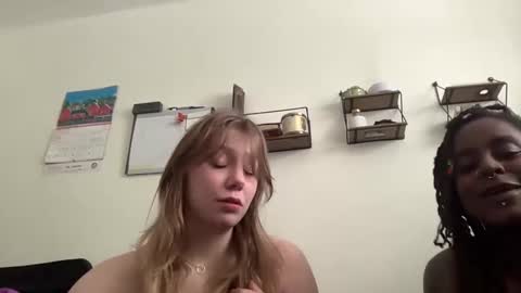 eboneey69 online show from February 18, 6:39 pm