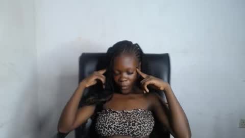 Lilly online show from March 24, 11:10 pm