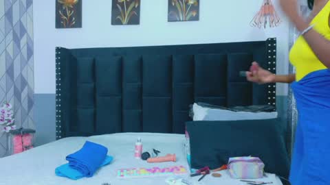 ebonycoworker online show from April 5, 12:15 pm