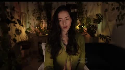 Effy online show from June 17, 12:45 am