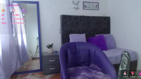 eimy01 online show from March 17, 12:42 pm