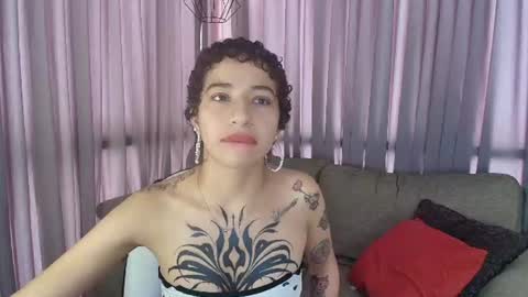 ela_boop online show from July 28, 3:21 pm