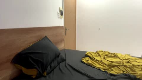 Ela online show from July 12, 8:09 pm