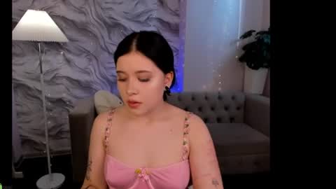 Elly online show from July 27, 3:14 am