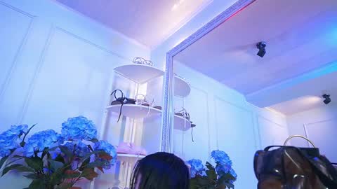 Elasummeer online show from March 23, 12:00 pm