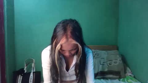 eldie69 online show from April 8, 10:50 am