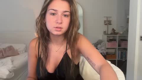 Elena online show from April 22, 2:58 pm