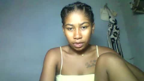 elina981 online show from April 1, 11:13 pm