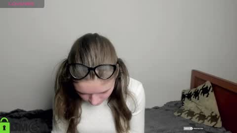 elina_x online show from May 11, 4:15 pm