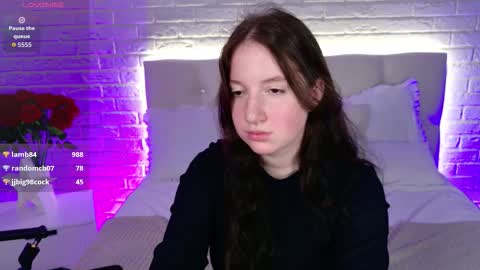 your sweet Lisa online show from March 17, 5:44 am