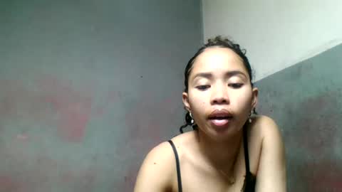 elisabethee online show from June 24, 2:16 pm