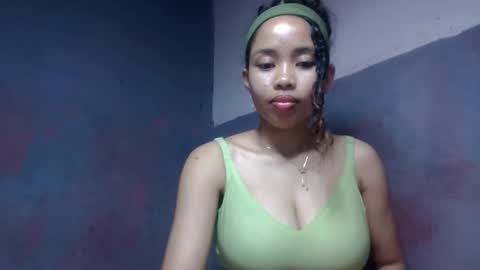 elisabethee online show from June 7, 7:32 pm