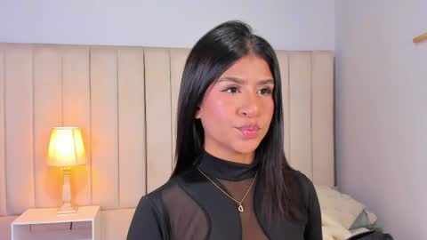 Elise diamond online show from June 1, 11:05 pm