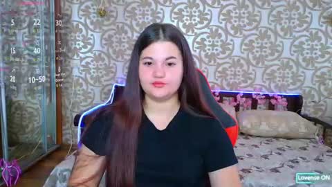 elisesmuse online show from July 23, 7:05 am