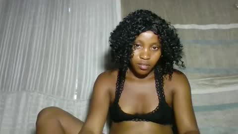 elita12010 online show from April 15, 1:00 pm