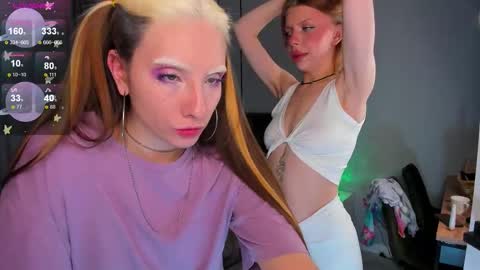 elizabethh_brown online show from January 18, 5:42 pm