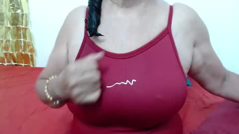 ElizabethMiler online show from April 24, 3:15 pm