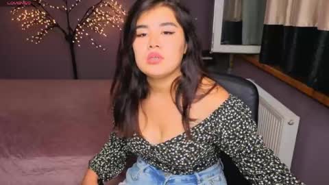 Elizabeth online show from June 6, 6:47 pm