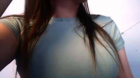 elizsun online show from April 18, 8:39 am