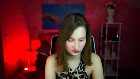 Ella online show from April 2, 1:41 pm