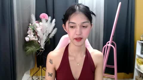 ELLA online show from April 13, 2:40 pm