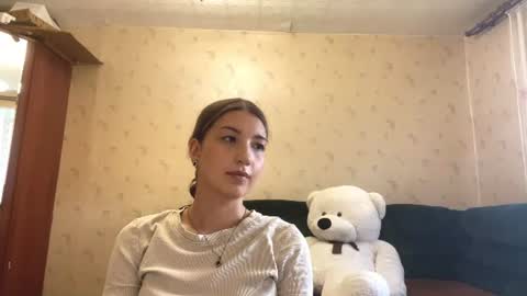 elliaudirsch online show from July 8, 7:21 am
