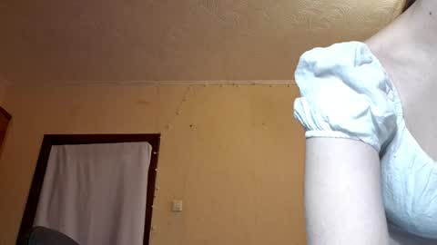 Kate online show from April 5, 2:16 pm