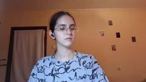 Kate online show from June 24, 2:38 pm