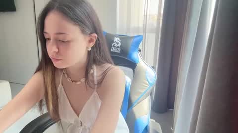 Milana online show from May 20, 9:06 am