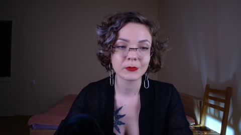 elsa_muscari online show from December 8, 7:11 pm