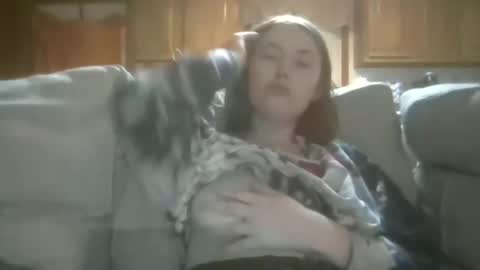 Elsie Rain online show from April 15, 2:12 am