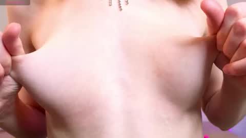 Emma online show from March 12, 4:09 pm