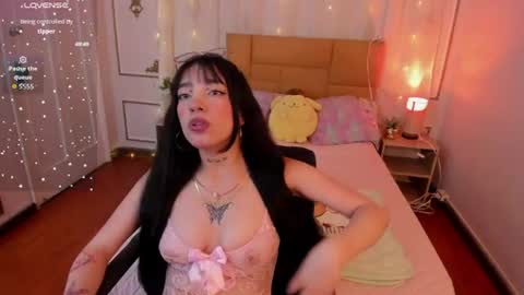 Emma online show from July 4, 5:03 am