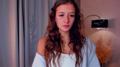 Emma online show from November 5, 1:11 am