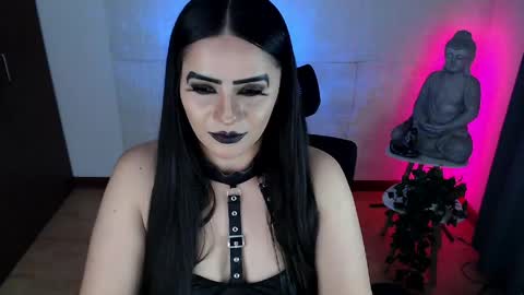 POWERFULL GODDESS EMILI online show from June 2, 11:50 pm