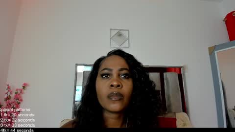 Emilly Roa online show from July 20, 1:57 pm
