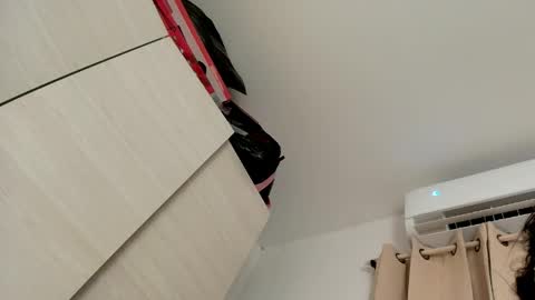 emily_morgam online show from May 26, 3:06 am
