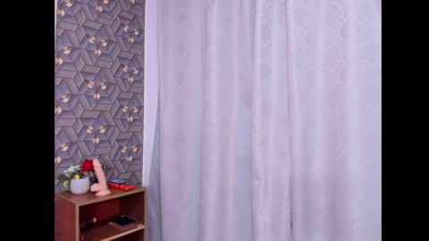 Emily online show from September 11, 6:36 am