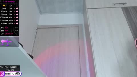 Emilyn online show from March 4, 4:46 pm