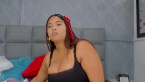 emilyy_r online show from March 21, 7:08 pm