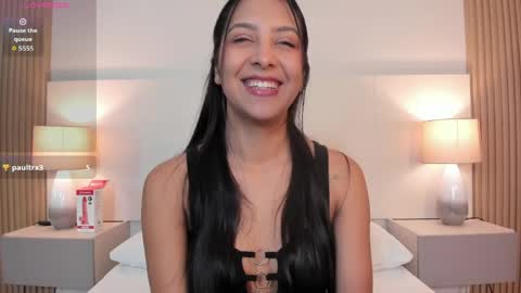emmaespencer  online show from May 30, 11:41 am