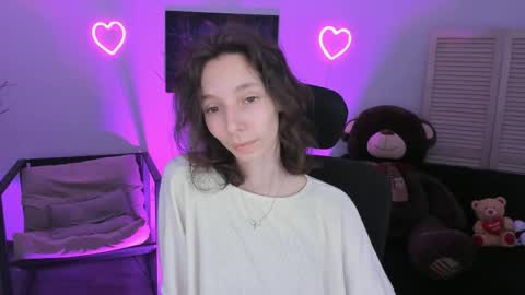 emmanuellbrown online show from April 1, 1:52 pm