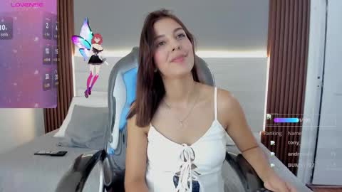 Emmy online show from November 14, 8:53 pm