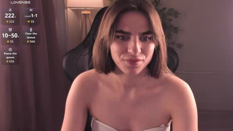 emy__angel online show from April 6, 4:46 am