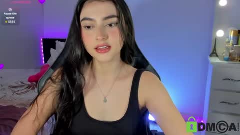 Esmeralda online show from June 30, 10:20 pm