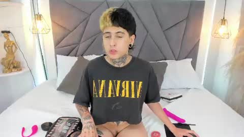 Ethan online show from July 22, 5:41 am