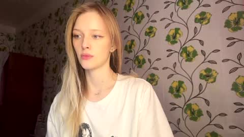 Evvie online show from May 7, 6:17 am